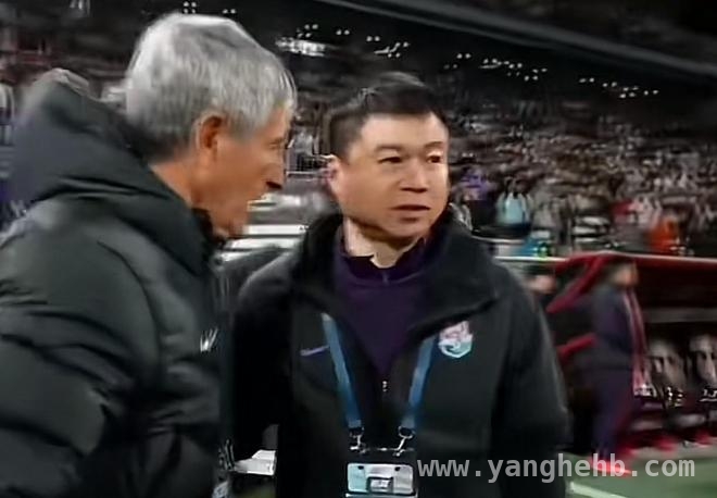 京津德比战平后，津门虎主帅于根伟道出执教困境，于根伟：津门虎离强队尚远，按现有人员做饭