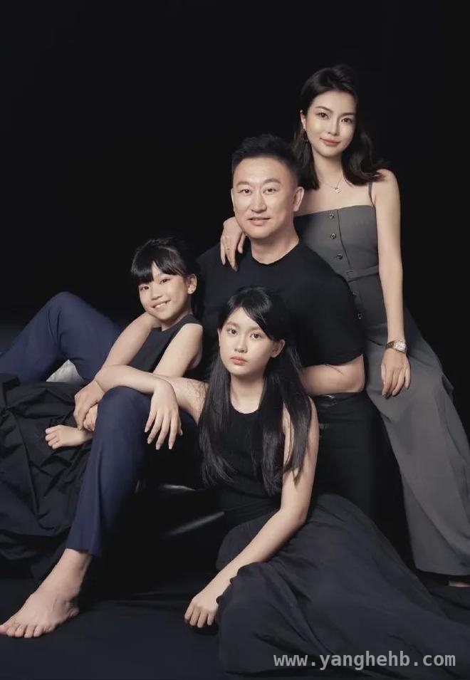 惊现！刘维伟婚姻丑闻，杨鸣竟意外卷入！，CBA风云：刘维伟被妻子开撕，背后真相惊人！