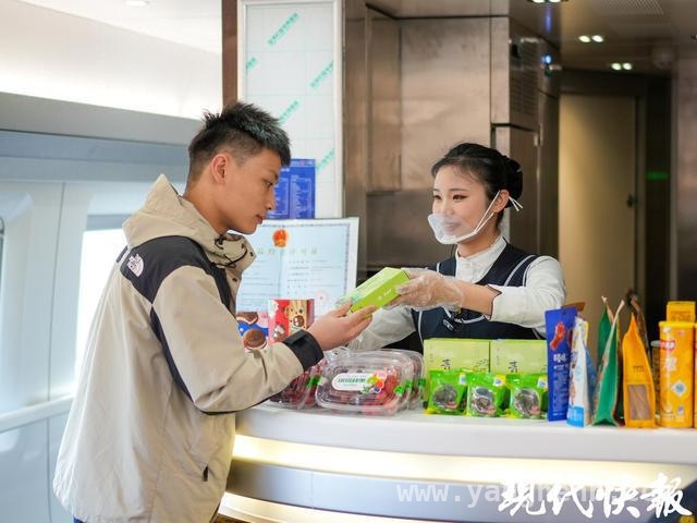 4月高铁开启“舌尖春天”，传统青团等美食等你来尝