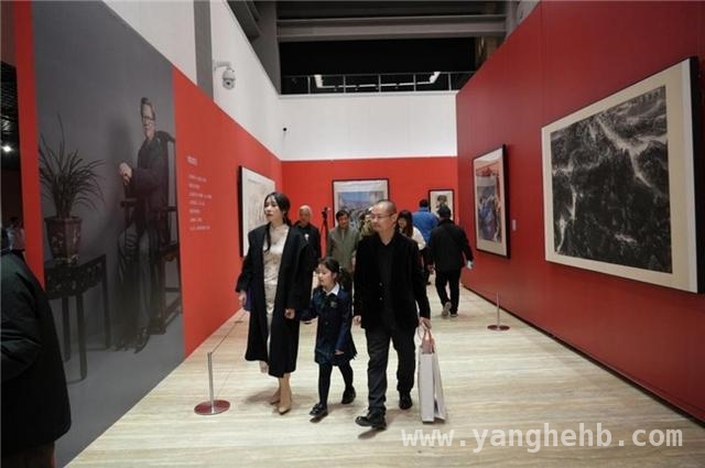 3.走进“从大海到大山”李宝林艺术展，领略老一辈艺术家风采，1.“从大海到大山”李宝林艺术展启幕，展现艺术魅力与文化担当