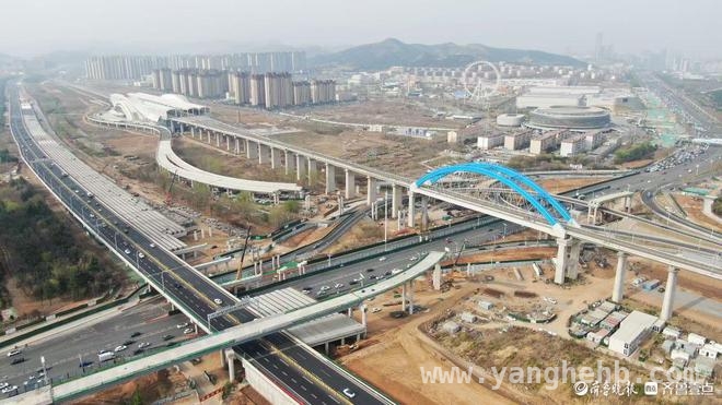 双向四变八，济南绕城高速改扩建开启交通新篇章，济南绕城高速邢村立交大变样，出行更便捷！
