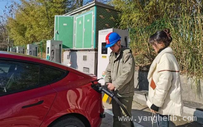 清明将至，国网湖北电力全力护航新能源车出行
